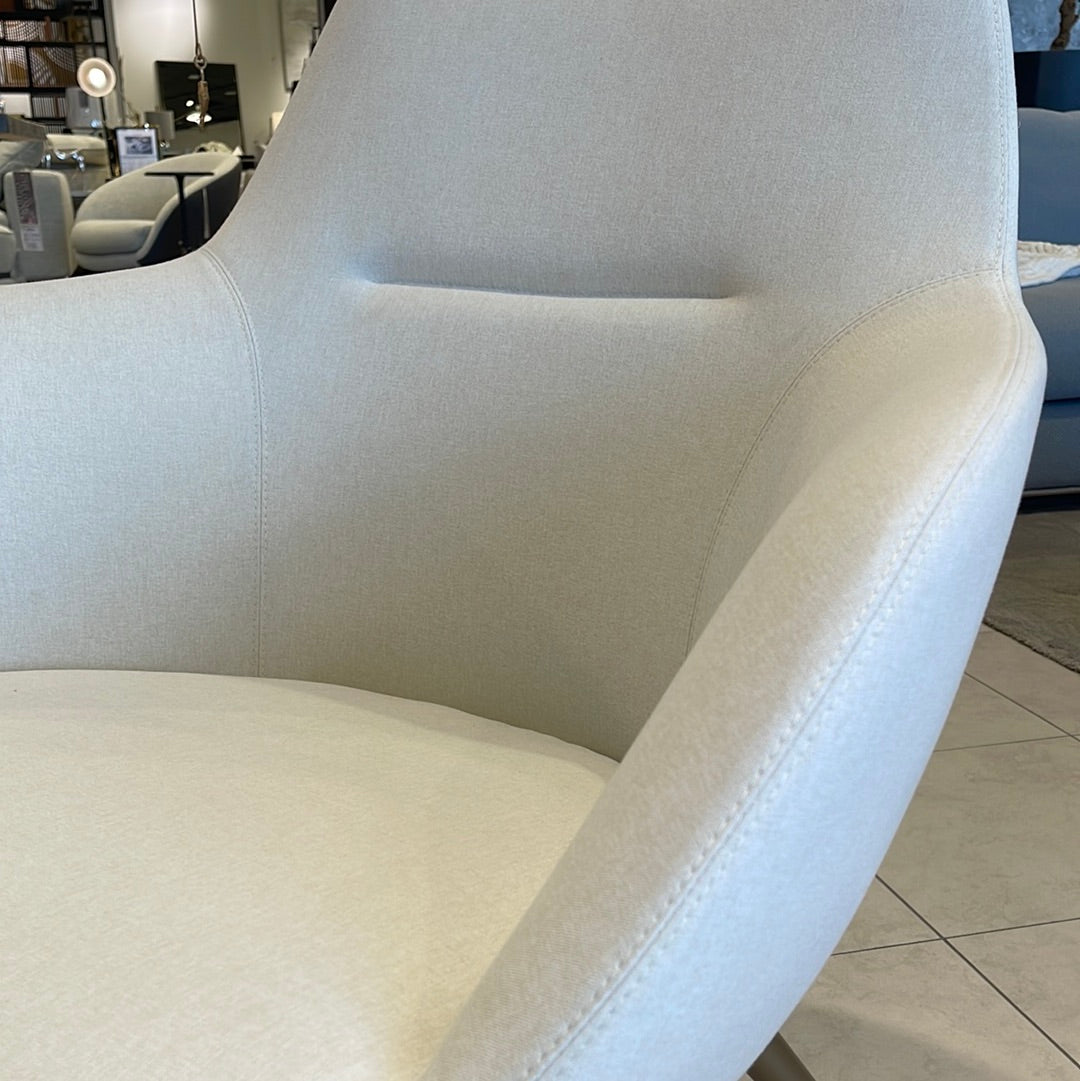 Abbie accent Arm chair