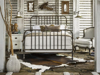 u Bennett Spindle Metal Bed